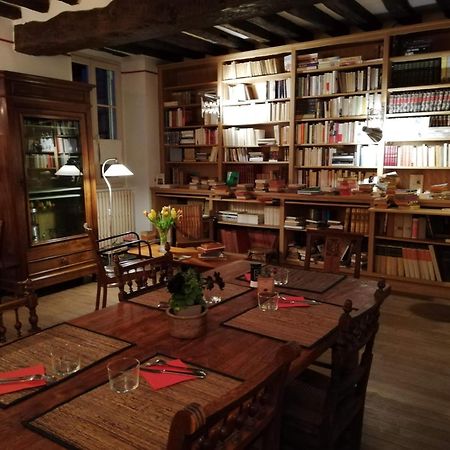 Bed and Breakfast La Virgule De Tanlay Екстер'єр фото